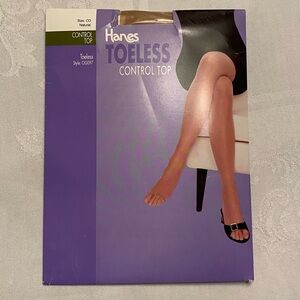 NIB sheer hosiery, toeless, control top, size CD, natural